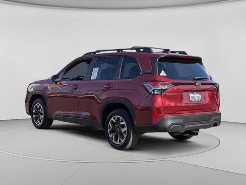 Used 2025 Subaru Forester Premium AWD/4WD image 15