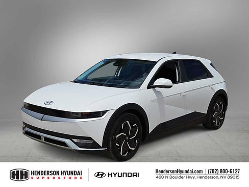 Certified 2024 Hyundai Ioniq 5 SEL RWD image 4