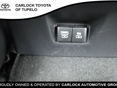 Used 2025 Toyota Camry SE FWD image 42