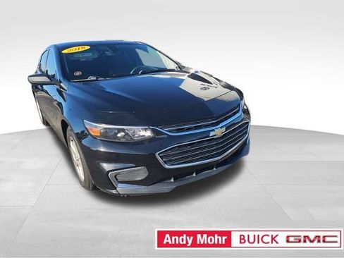 Used 2018 Chevrolet Malibu LS image 4