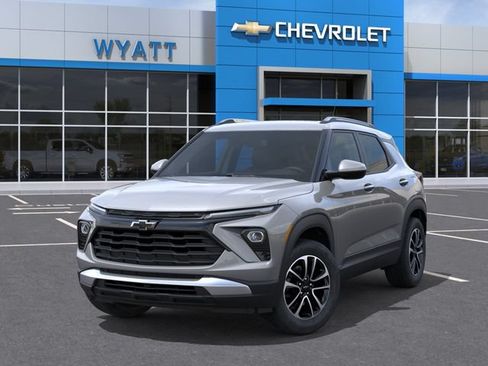New 2026 Chevrolet TrailBlazer LT w/ Convenience Package AWD/4WD image 7