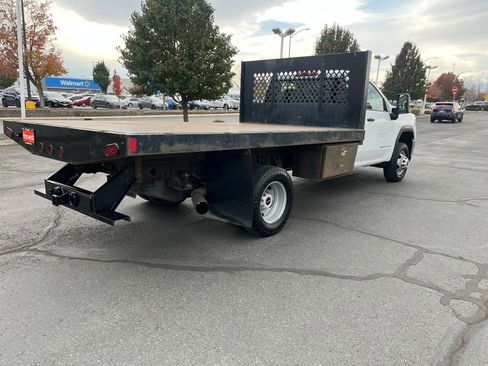 Used 2022 GMC Sierra 3500 Pro w/ Convenience Package image 8