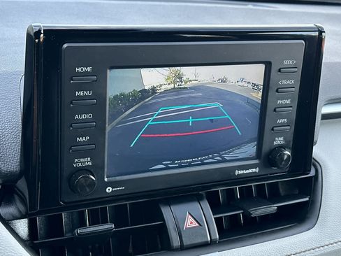 Certified 2022 Toyota RAV4 XLE w/ Convenience Package image 21