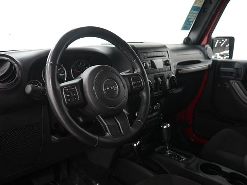 Used 2014 Jeep Wrangler Unlimited Sport w/ Quick Order Package 24S AWD/4WD image 22