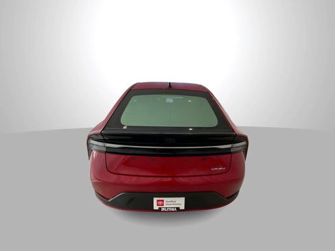 Used 2026 Toyota Prius Plug-In Hybrid FWD image 7