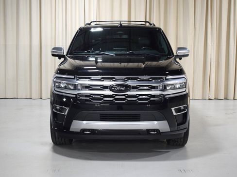 Used 2023 Ford Expedition Platinum image 7