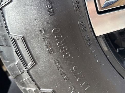 Used 2024 GMC Sierra 3500 Denali image 38