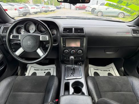Used 2010 Dodge Challenger SRT8 w/ SRT Option Group II RWD image 17