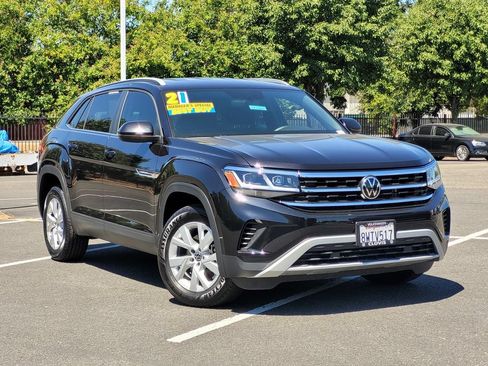Used 2021 Volkswagen Atlas Cross Sport S FWD image 2