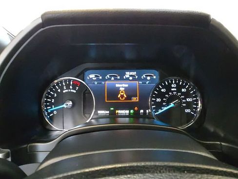 Used 2020 Ford Expedition XLT w/ Equipment Group 202A AWD/4WD image 14