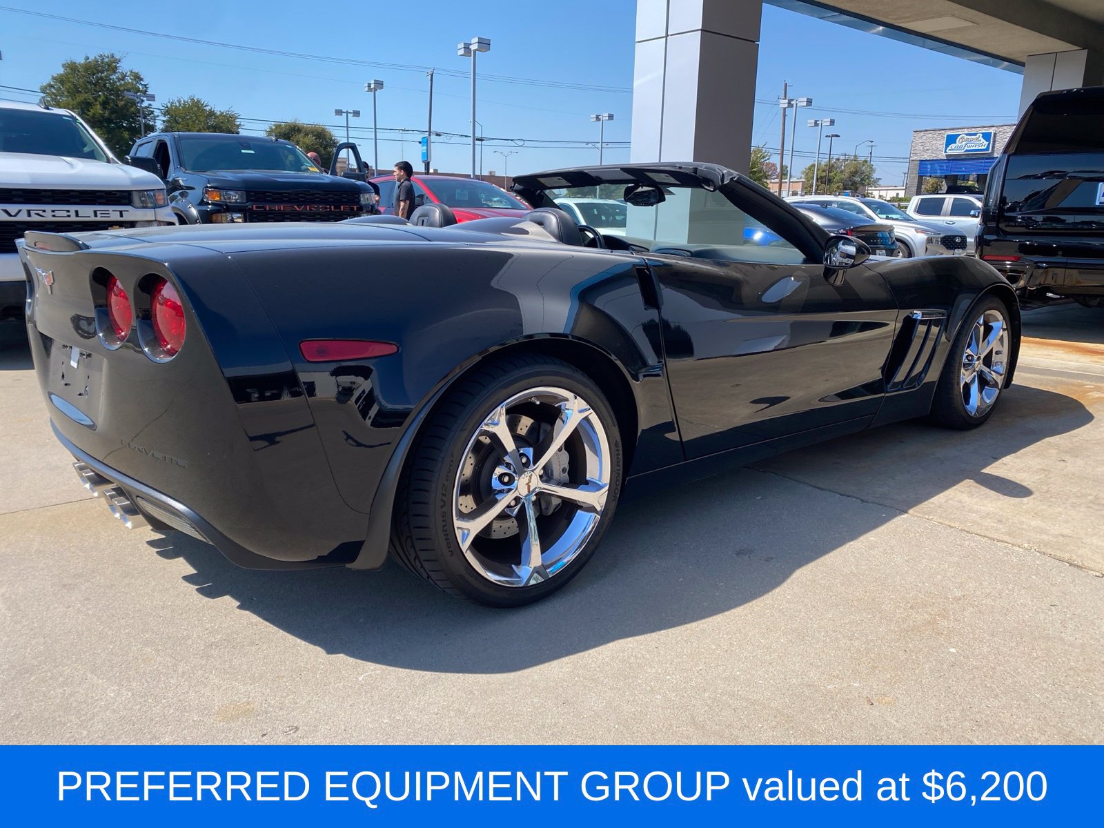 Used 2010 Chevrolet Corvette Grand Sport w/ Preferred Equipment Group RWD image 3