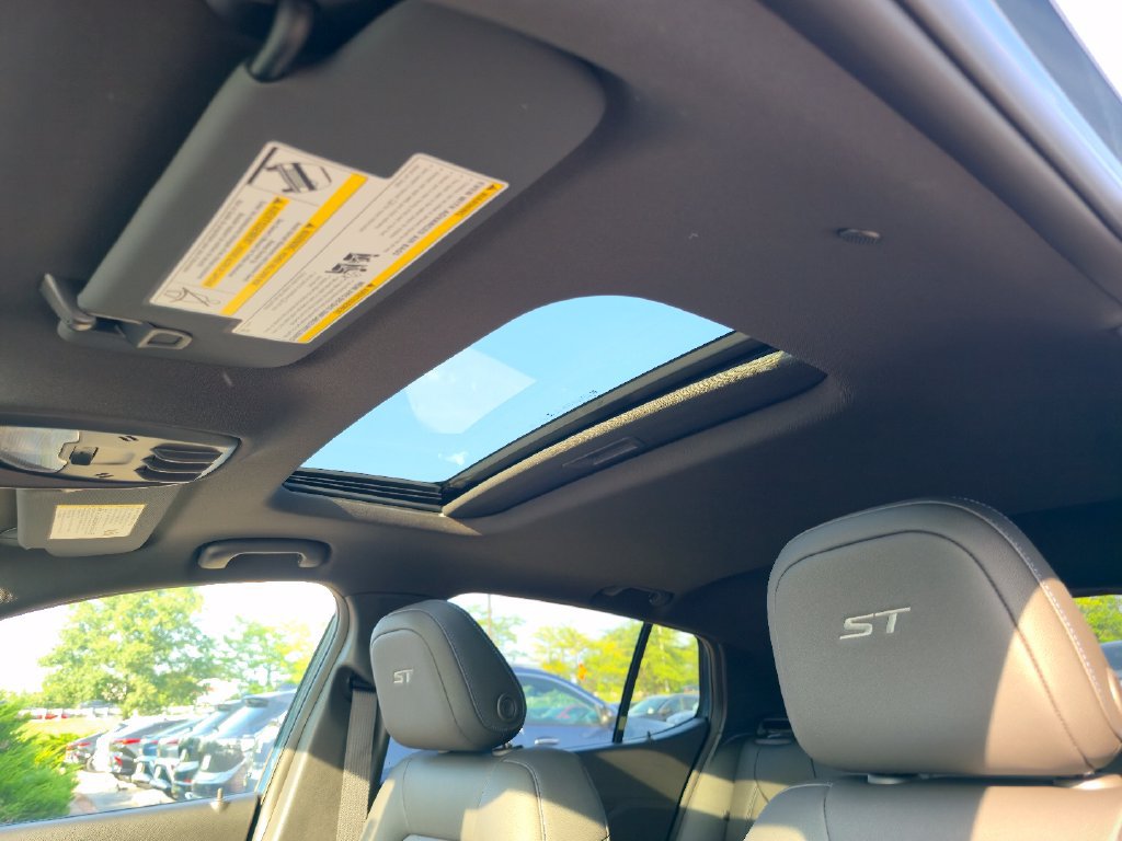 New 2026 Buick Envista Sport Touring w/ Convenience I Package FWD image 19