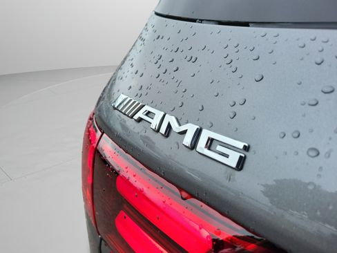 Certified 2026 Mercedes-Benz GLB 35 AMG 4MATIC image 36
