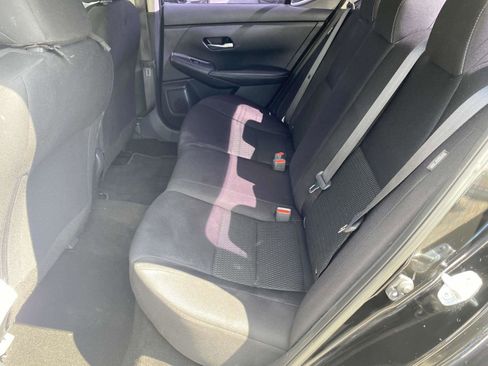 Used 2021 Nissan Sentra S image 11