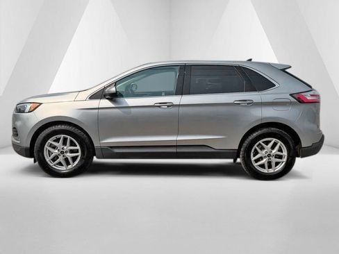 Used 2023 Ford Edge SEL w/ Convenience Package AWD/4WD image 4