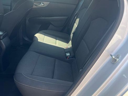 Used 2019 Kia Forte LXS FWD image 9