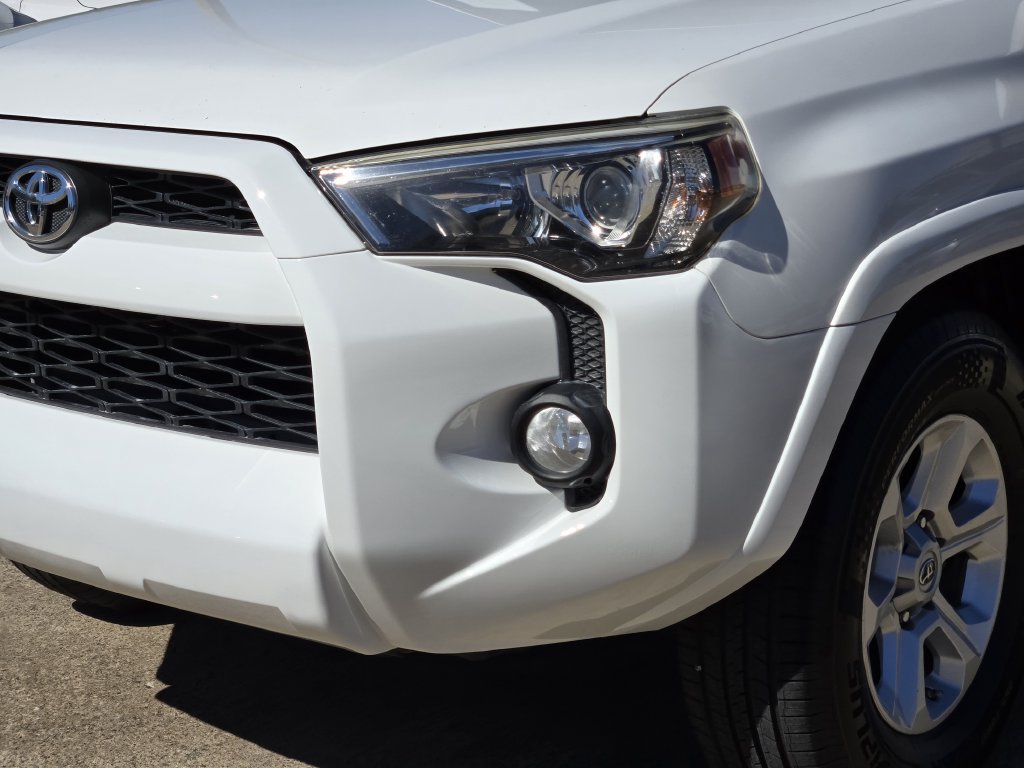 Used 2019 Toyota 4Runner SR5 Premium RWD image 12