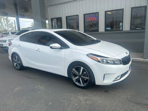 Used 2018 Kia Forte EX w/ EX Premium Plus Package image 28