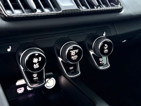 Used 2022 Audi R8 V10 performance w/ R8 Performance Design Package image 28