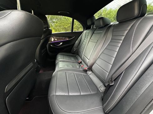 Used 2017 Mercedes-Benz E 300 image 19