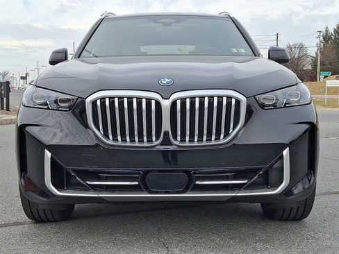 Used 2026 BMW X5 xDrive50e w/ Premium Package AWD/4WD image 2