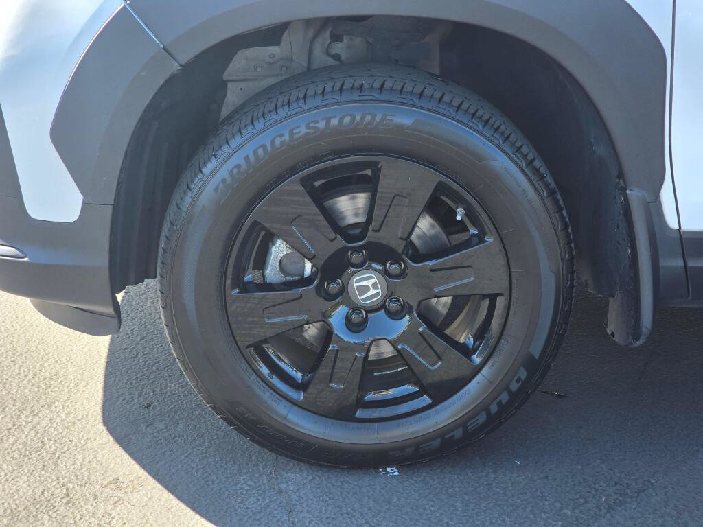 Used 2022 Honda Pilot TrailSport image 17