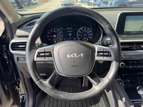 Certified 2022 Kia Telluride SX w/ Nightfall Edition Package AWD/4WD image 30