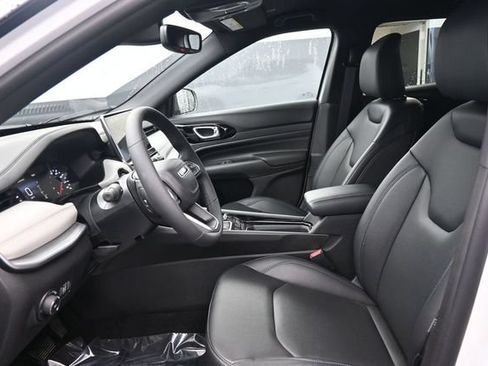New 2026 Jeep Compass Limited AWD/4WD image 10