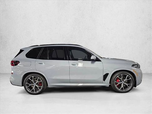 New 2026 BMW X5 xDrive50e w/ M Sport Package image 4