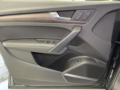 New 2025 Audi Q5 2.0T Premium Plus image 35