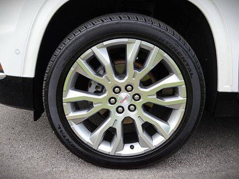 Used 2024 GMC Acadia Denali w/ Super Cruise Package AWD/4WD image 9