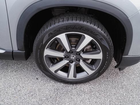 Used 2024 Honda Pilot Touring image 38