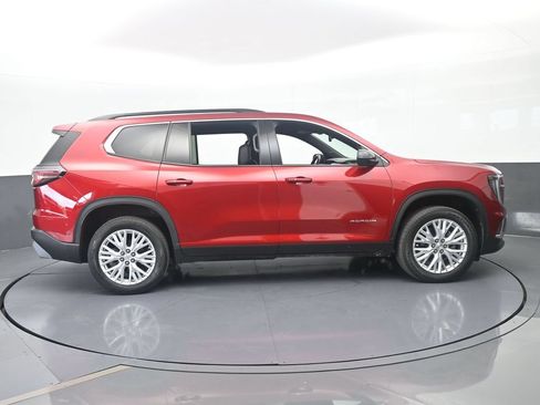 Used 2024 GMC Acadia Elevation w/ Luxury Package FWD image 7