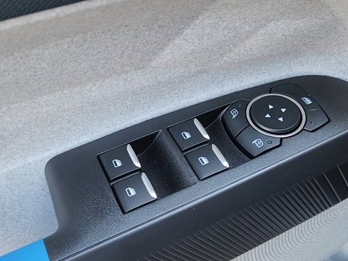 New 2025 Ford Maverick XLT w/ XLT Luxury Package image 10