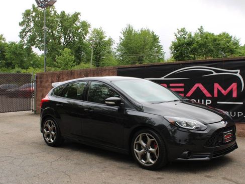 Used 2014 Ford Focus ST image 4
