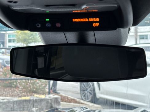 Certified 2024 Chevrolet Colorado Trail Boss w/ Technology Package image 27