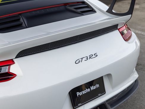 Used 2019 Porsche 911 GT3 RS image 24