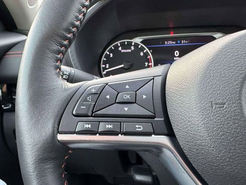 Certified 2025 Nissan Sentra SR w/ SR Premium Package image 21