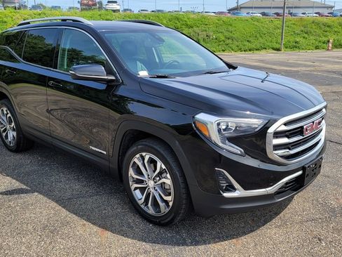 Used 2021 GMC Terrain SLT AWD/4WD image 16