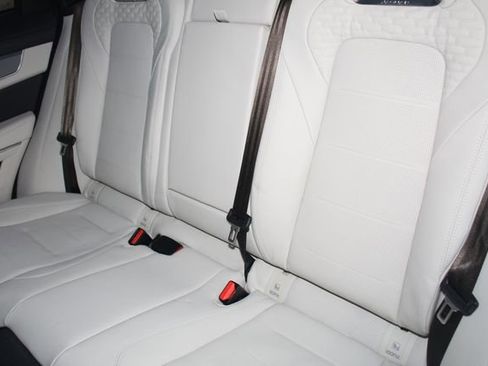 Used 2023 Jaguar F-PACE SVR image 24