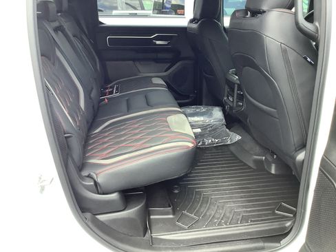 New 2026 RAM 1500 Big Horn AWD/4WD image 10