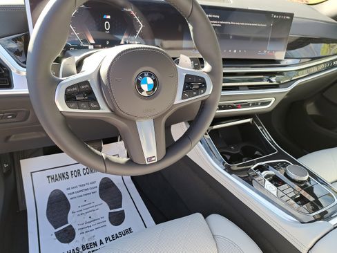 New 2026 BMW X5 xDrive40i w/ M Sport Package image 18