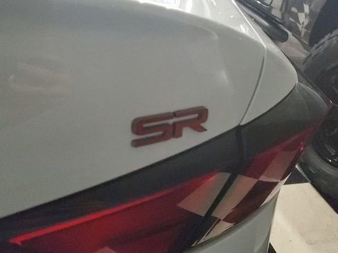 Used 2023 Nissan Altima 2.5 SR image 9