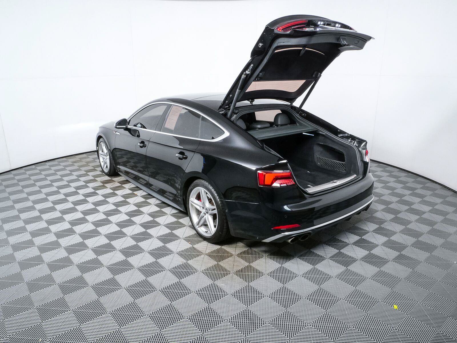 Used 2019 Audi S5 Prestige w/ S Sport Package AWD/4WD image 30