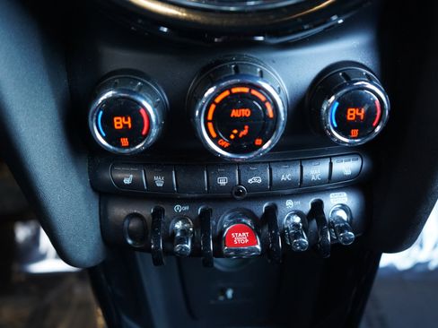 Used 2023 MINI Cooper S image 51