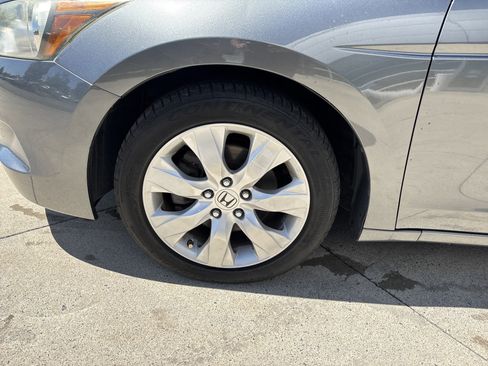 Used 2009 Honda Accord EX-L image 32