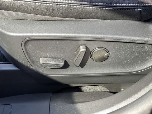 New 2025 Ford Escape Base w/ PHEV Premium Package image 34