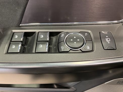 Used 2024 Ford F150 Platinum w/ FX4 Off-Road Package image 16