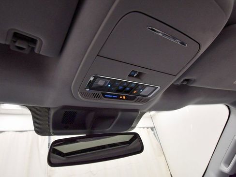 Used 2022 Ford F150 Limited image 30