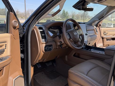 Used 2024 RAM 3500 Limited w/ Safety Group image 19